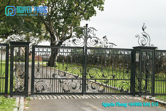 wrought-iron-driveway-metal-driveway-gates-automatic-driveway-gates -9.jpg